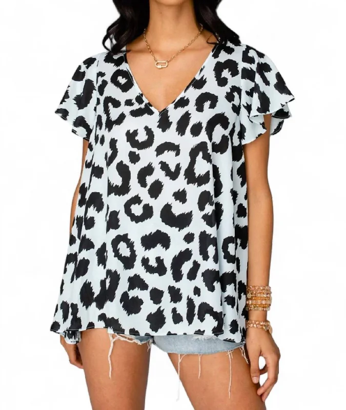 Must-Have Deals Avril Flutter Sleeve V-Neck Top In Alpine