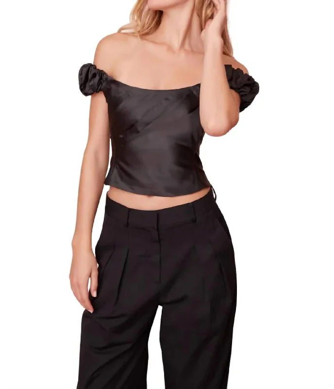 Discount Deals Ileana Top In Black
